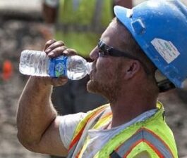 Procedures to avoid heat stress when working in hot environments